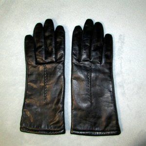 Fownes Ladies Black Leather Gloves Size 7 - EUC